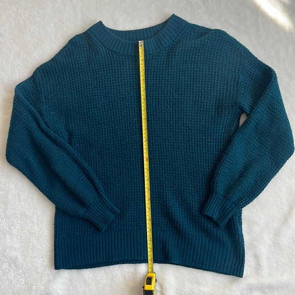 American Eagle Women's Knit Blue Sweater - Picture 1 of 5